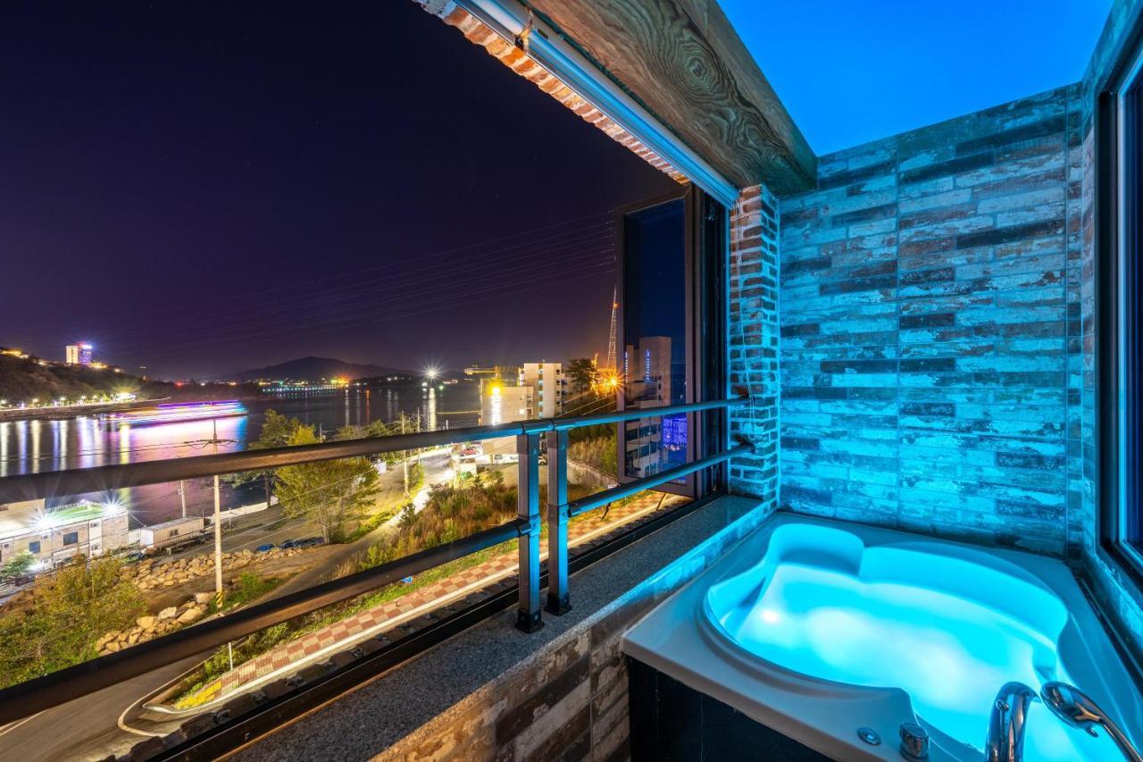 Yeosu View Foret Pension Luaran gambar