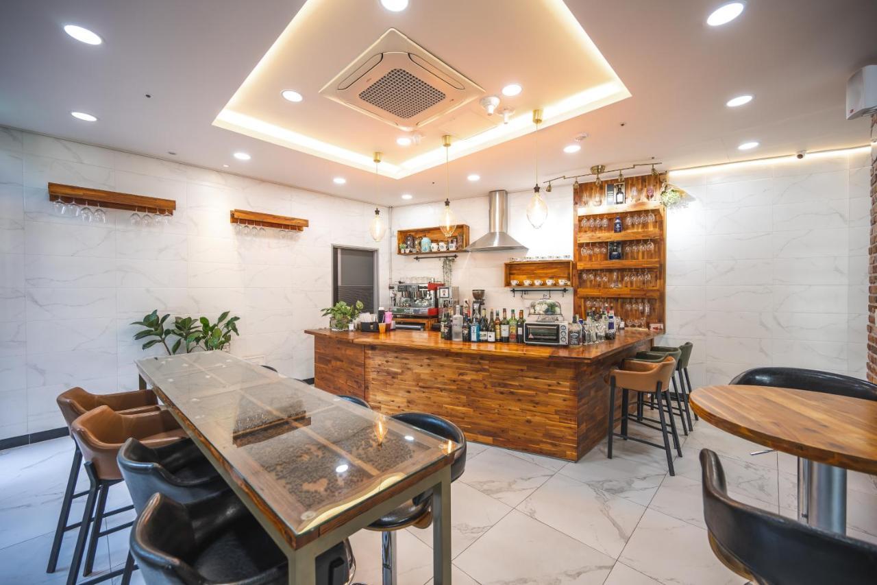Yeosu View Foret Pension Luaran gambar