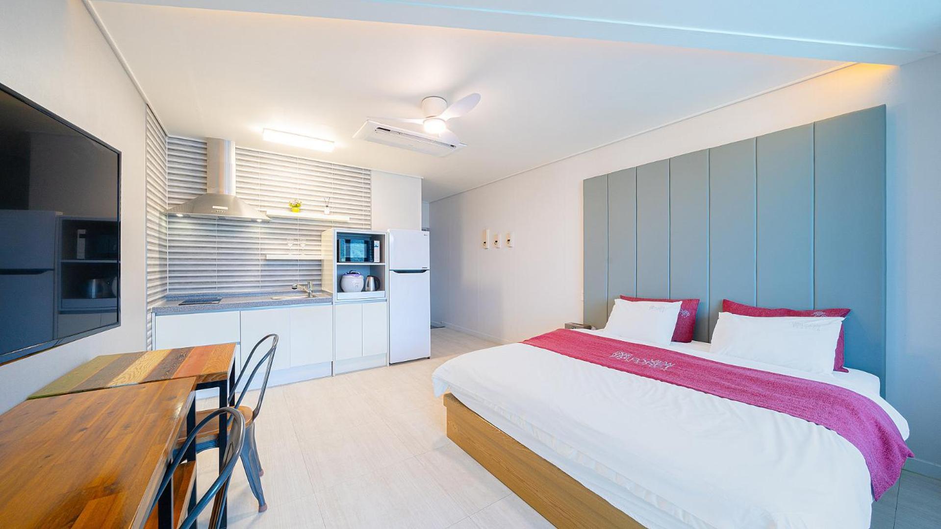 Yeosu View Foret Pension Luaran gambar