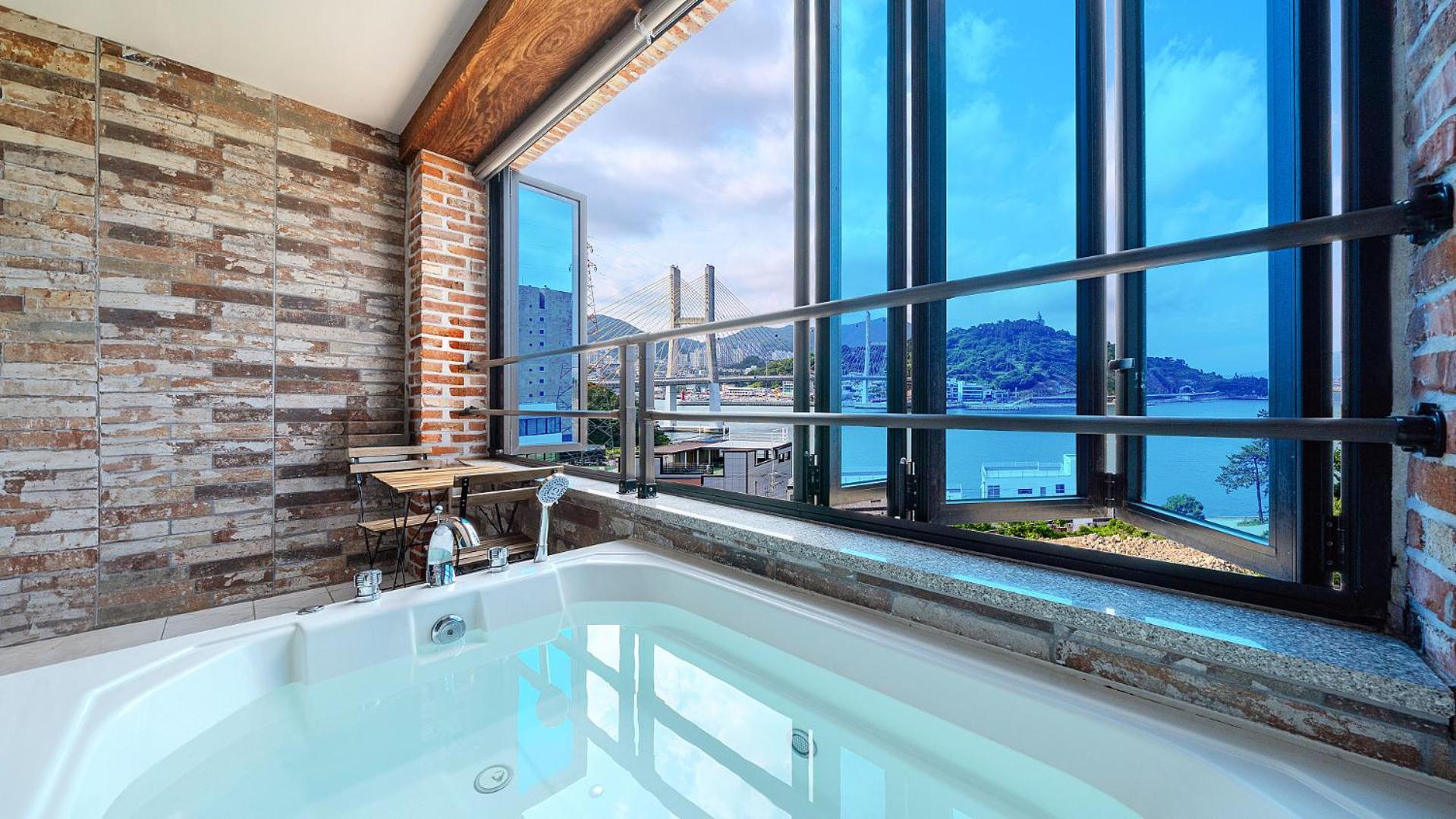 Yeosu View Foret Pension Luaran gambar